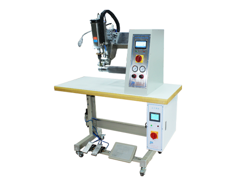 超聲波3D立體縫合機(jī)無縫服裝設(shè)備